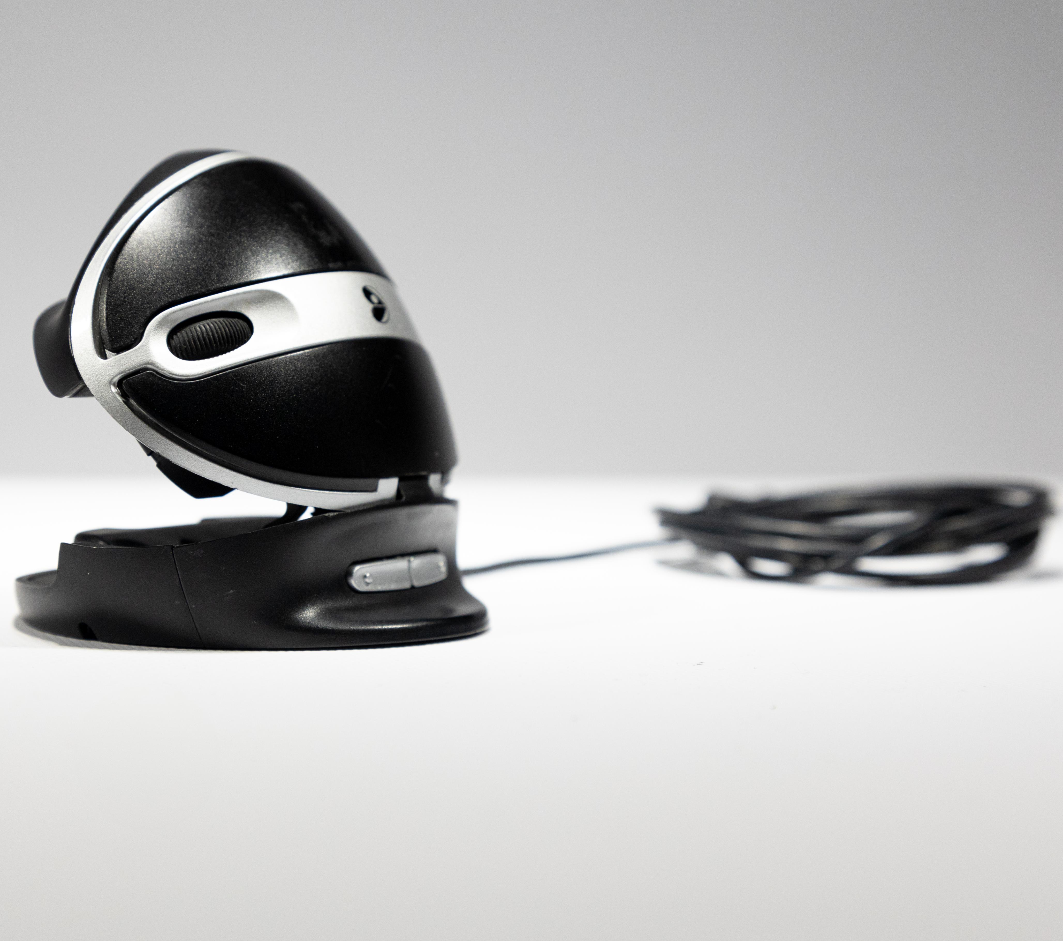 BON PLAN - Souris verticale OYSTER MOUSE filaire