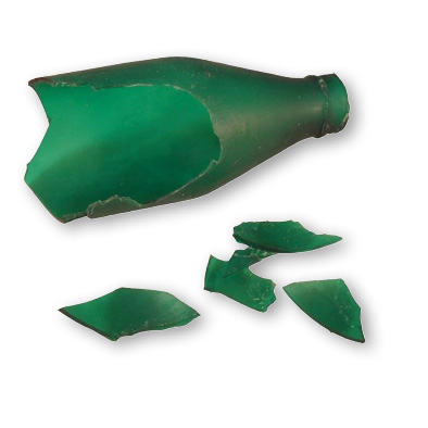 Bouteille cassée et tessons factices