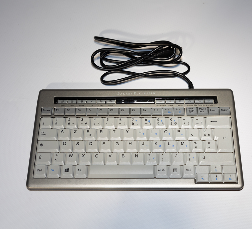 BON PLAN - Clavier S-Board 840