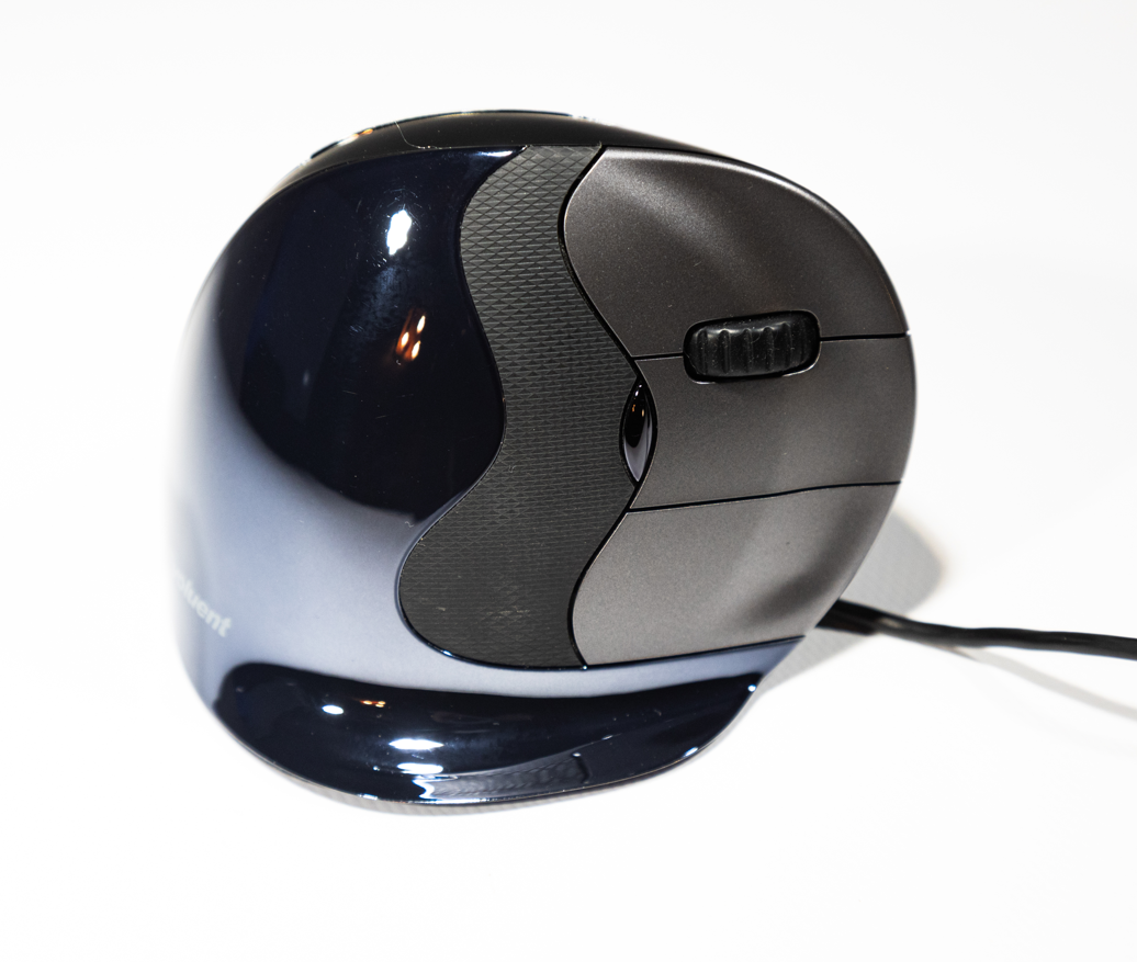 BON PLAN - Souris verticale EVOLUENT D filaire droitier